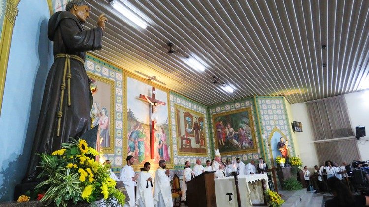 Celebração no Santuário de Frei Galvão