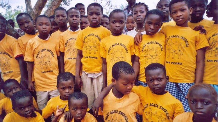 I bambini hanno diritto a una vita dignitosa