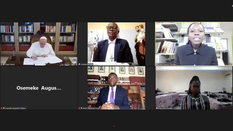 Papa Francisco no encontro com os jovens africanos