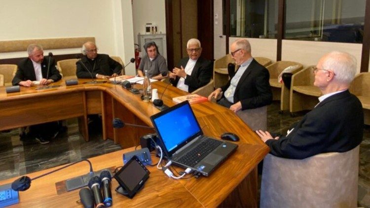 La Presidencia del CELAM en reunión con el Prefecto