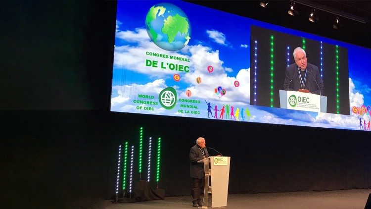 Le cardinal Jean-Marc Aveline, archevêque de Marseille, au congrès de l'OIEC, le 1er décembre 2022. 