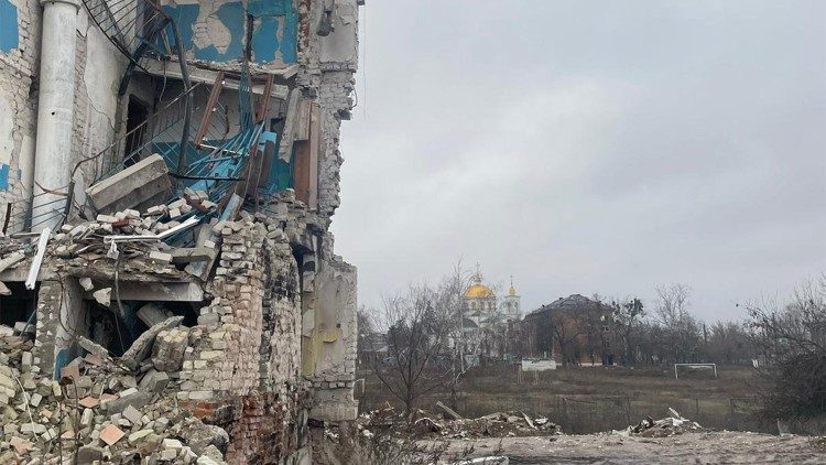L'un des bâtiments détruits d'Izyium.