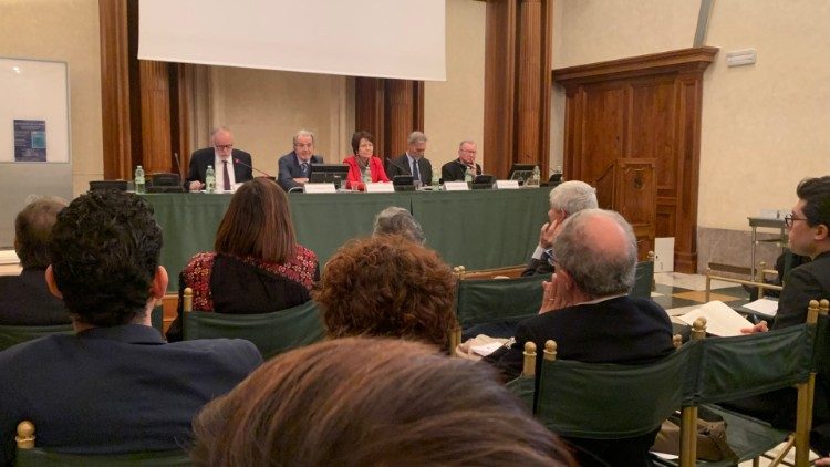 Un momento della presentazione in Senato