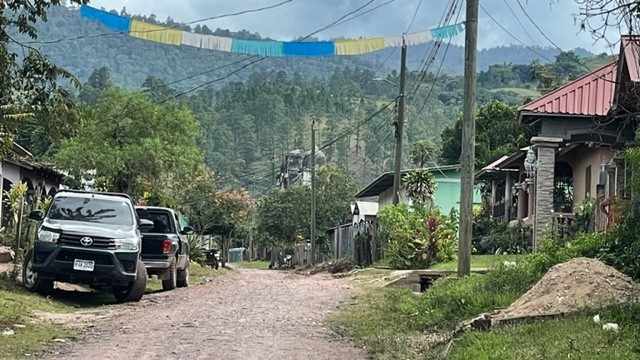 Il percorso fino alla chiesa