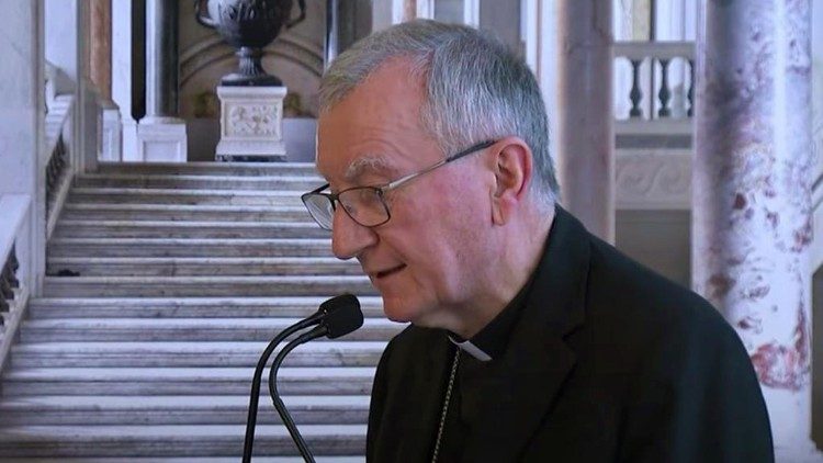 Intervención del cardenal Secretario de Estado del Vaticano, en la reunión titulada "Europa y la guerra. Del espíritu de Helsinki a las perspectivas de paz"