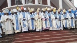 CAMEROUN-MGR-MURAT-3aem.jpg