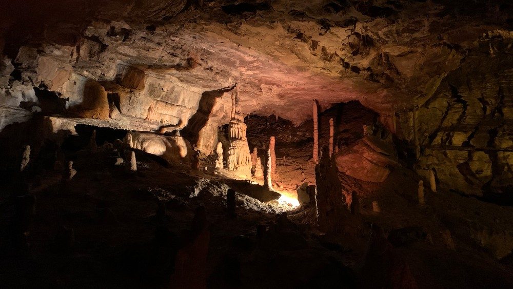 Lo spettacolo della Natività nelle grotte di Postumia