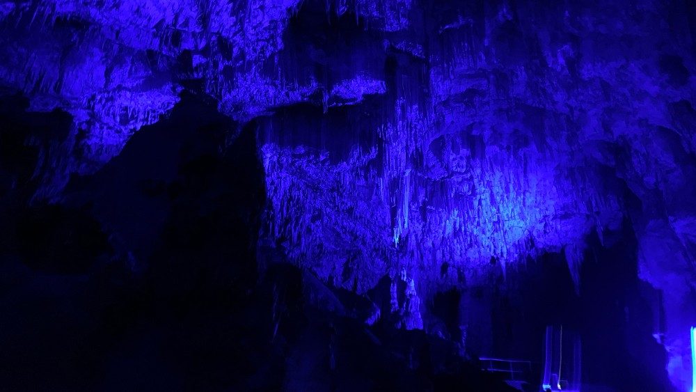 Lo spettacolo della Natività nelle grotte di Postumia