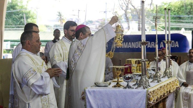 Diocese de Barra do Pira&iacute; – Volta Redonda Celebra 100 anos de funda&ccedil;&atilde;o