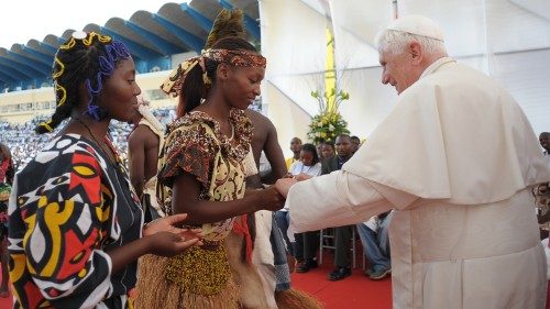 Le dialogue exigeant entre foi et culture: l’héritage théologique du Pape Benoît XVI en Afrique