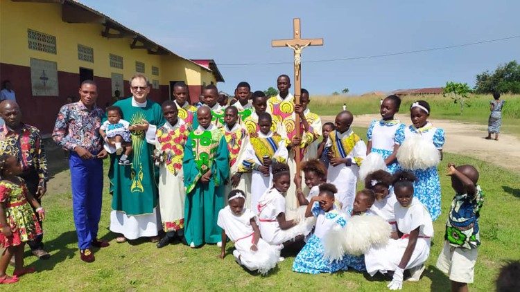Ludzie świeccy czują się odpowiedzialni za parafie
