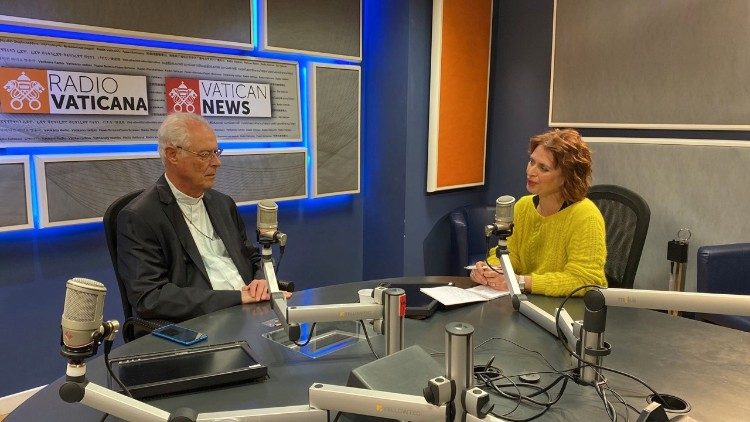 'Bishop Paolo Bizzeti interviewed by Vatican Radio's Antonella Palermo