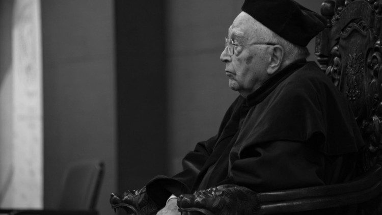 Zmarł prof. Grygiel, współpracownik i przyjaciel Jana Pawła II