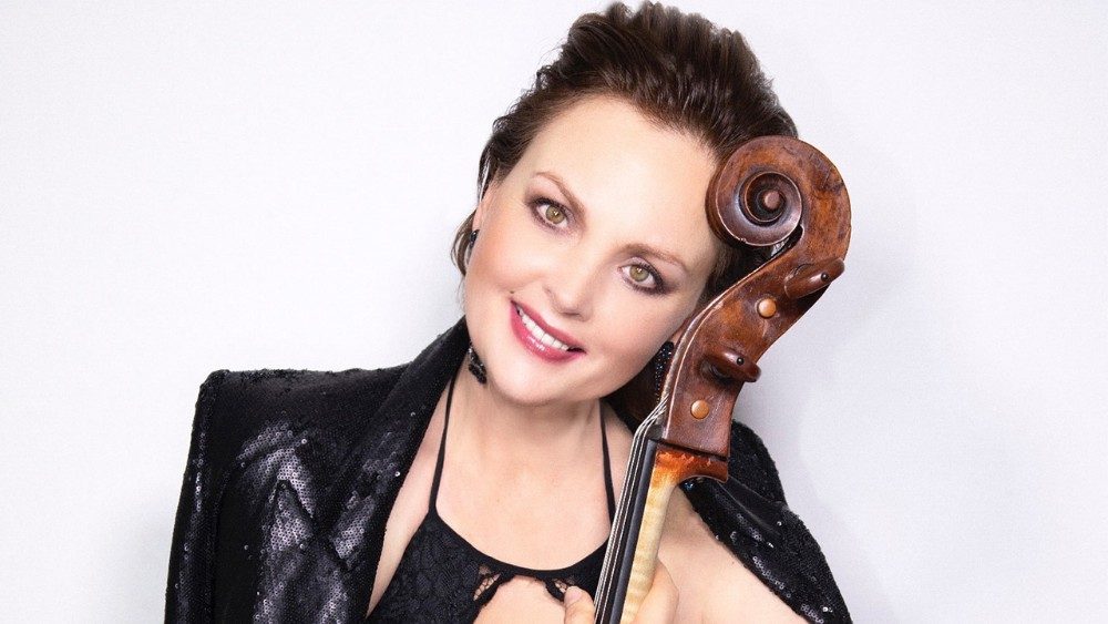 Nina Kotova violoncellista e direttore musicale di Domus Artium