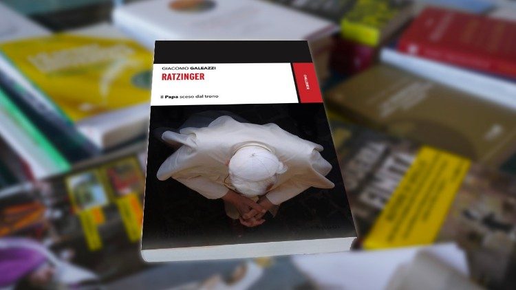 La copertina del libro di Giacomo Galeazzi