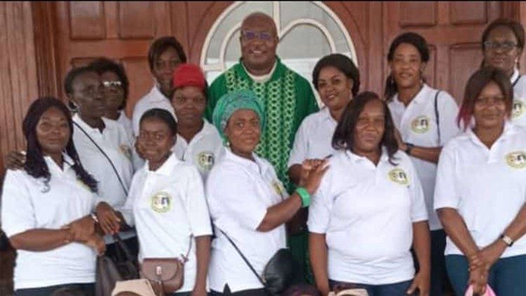Mulheres são a maioria nas pastorais paroquiais no Gabão