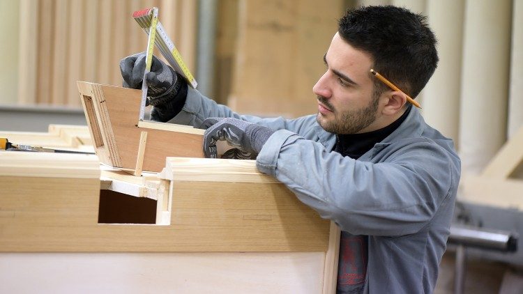 Студэнт Школы мастацтваў і рамёстваў