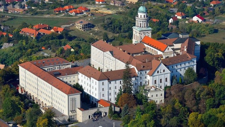 L'arciabbazia di Pannonhalma, in Ungheria