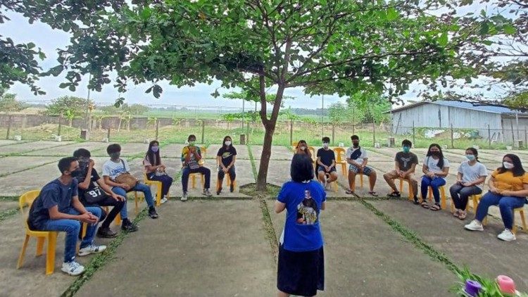 Sr. Nellie of the Dominican Sisters of the Anunciata in Church service (Photo courtesy of Sr. Nellie Lamcis)]