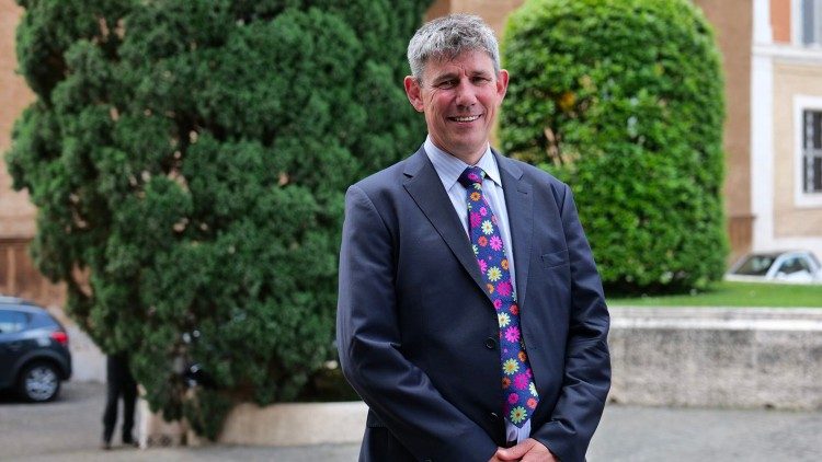 Alistair Dutton, nuovo segretario generale di Caritas internationalis