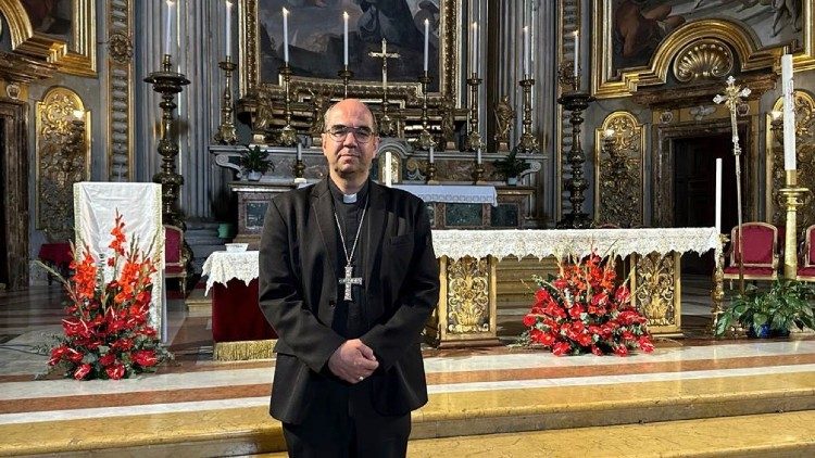 Sz&eacute;kely J&aacute;nos p&uuml;sp&ouml;k a Szent Ign&aacute;c-templomban