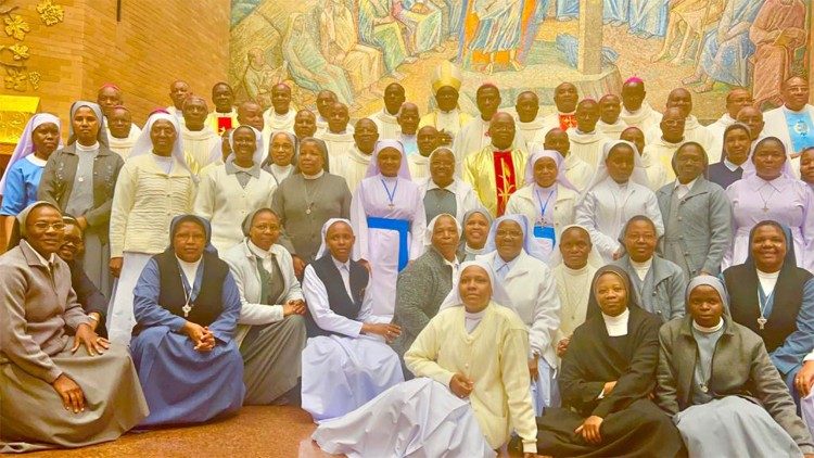 Watanzania wanaosoma na kuishi Italia