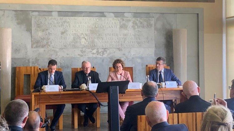 Кардынал Паралін на прэзентацыі кнігі пра спадчыну Яна Паўла I у венецыянскім універсітэце Cà Foscari