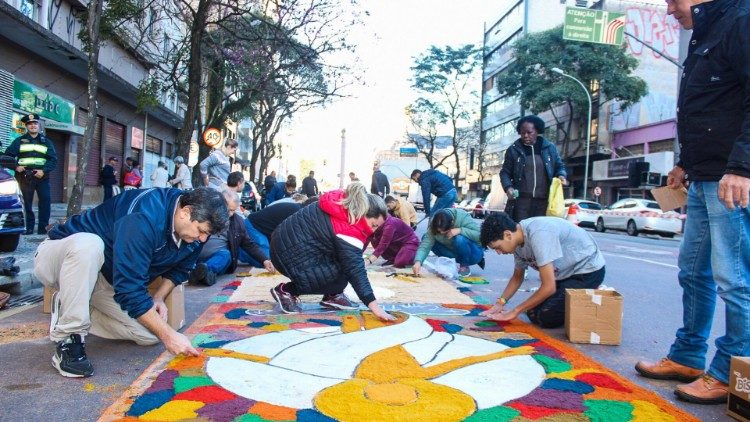 Tapetes - Corpus Christi Curitiba