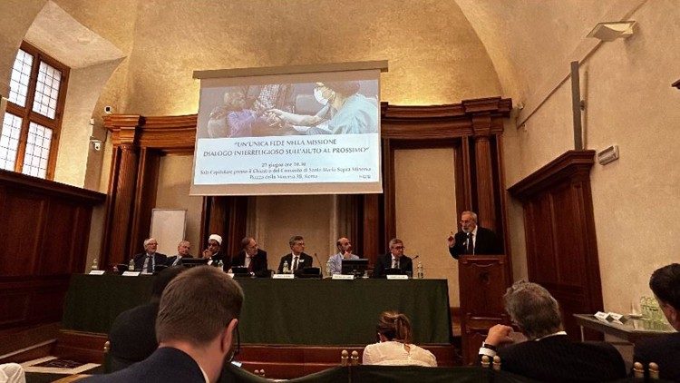 Coltivare perseveranza nel bene e amicizia sociale per costruire la pace