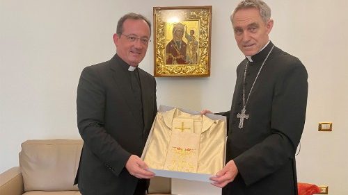 Rom: Papst Benedikt hat der „Anima“ ein Messgewand vermacht