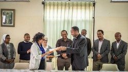 Etiopia-migranti-Gsf-firma-memorandum-microcredito-2-Foto-Giovanni-Culmone-Gsf.jpg