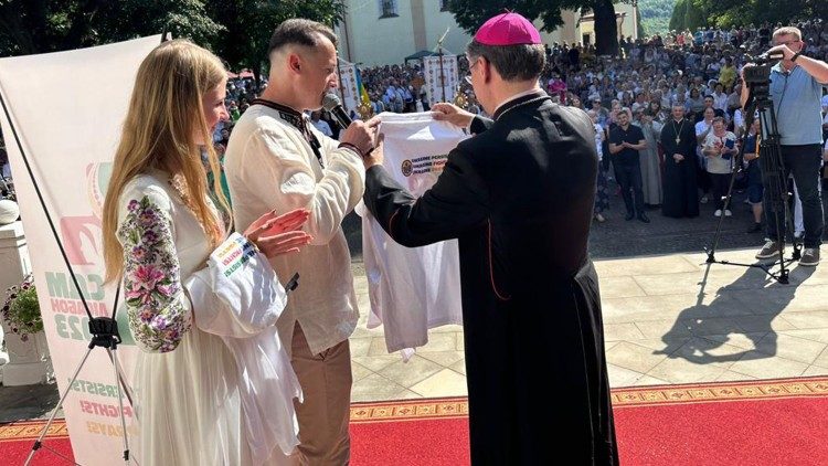 Dom Américo Aguiar nel Santuario mariano Zarvanytsia