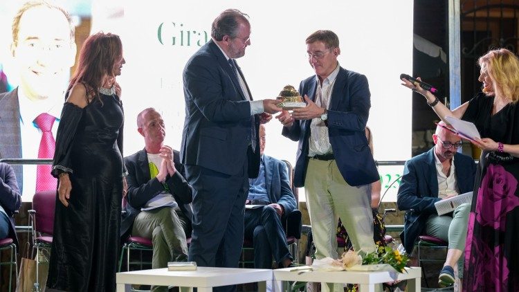 Il premio Majella a Gäel Giraud