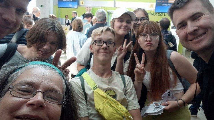 Group photo before departure from Tallinn's Aiport