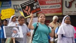 Pro-life.-India-1.jpg