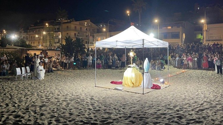 La serata di evangelizzazione organizzata dalla Fraternità Apostolica della Misericordia a Gela 