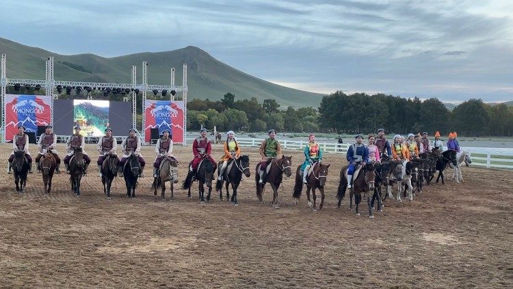 Images from the Besreg Naadam
