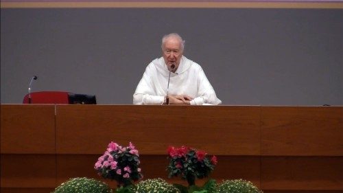 Padre Radcliffe conclude le meditazioni a Sacrofano: "Per una rinascita della Chiesa"