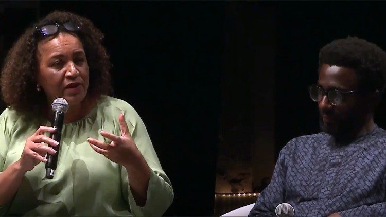 Lesley Lokko e Papa Omotayo