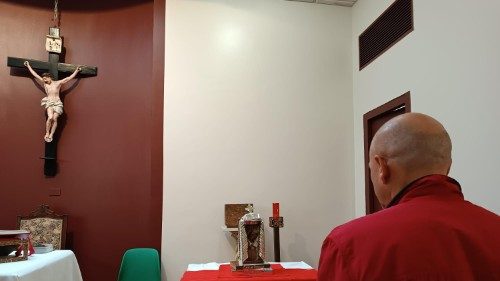 Livatino, reliquia nelle carceri in Italia. Omaggio dei fedeli, tra cui uno degli assassini