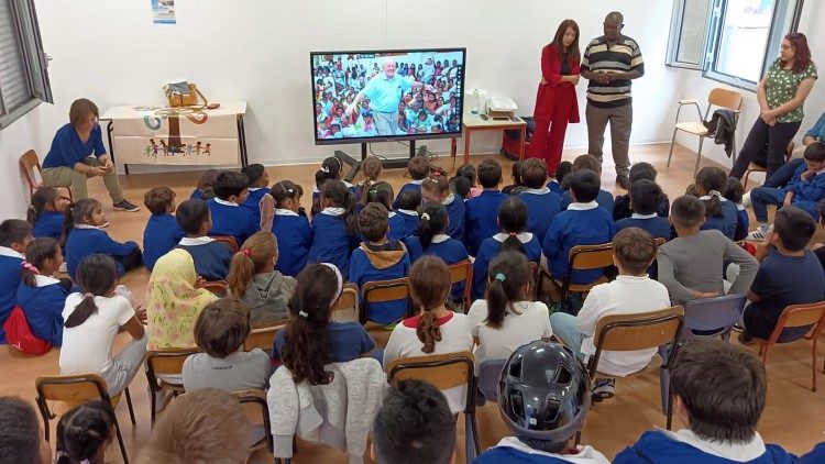 Un incontro in una scuola elementare
