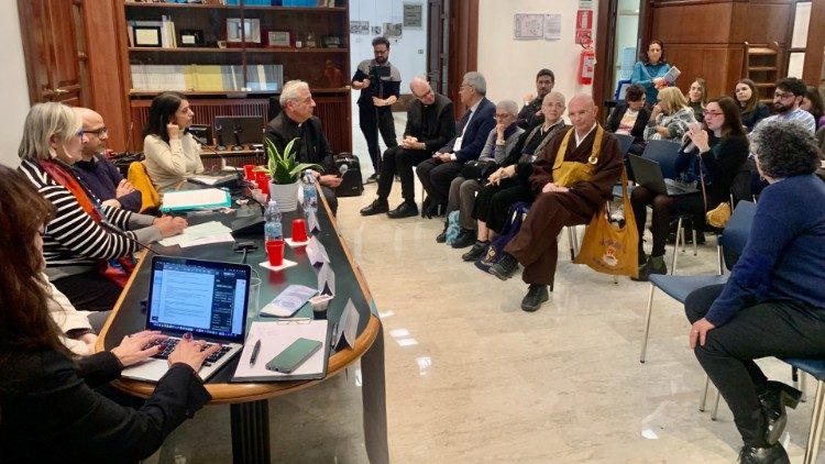 Un momento della tavola rotonda