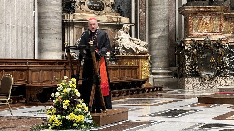 El Cardenal Mauro Gambetti, arcipreste de la Basílica