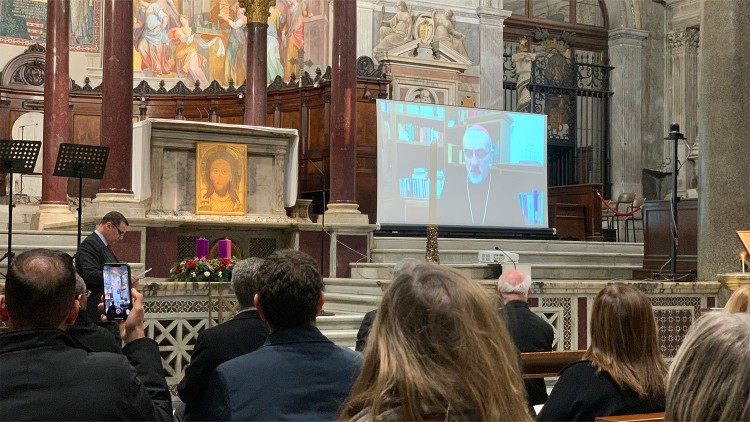 E quella in video del patriarca di Gerusalemme dei Latini, il cardinale Pierbattista Pizzaballa